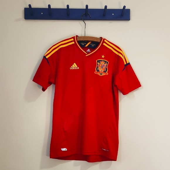 Spain 2012 Adidas Home Kit - Youth XL - Picture 1 of 5